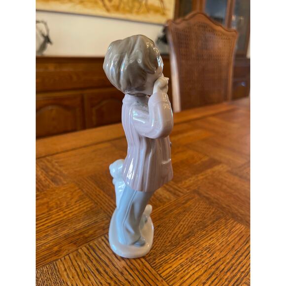 Nao by Lladró
"Sleepy Head" porcelain figurine - Picture 4 of 6